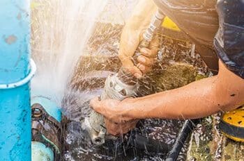 תיקון נזילות מים בצנרת - איתור ותיקון נזילות מים תרמו-שי איתור נזילות מים