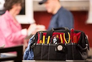 אינסטלטור בבת ים להחלפה ותיקון של משאבות מים