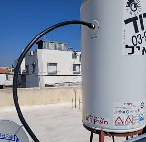 ניקוי דוד שמש להגברת לחץ מים בדירה