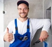 אינסטלטור מומחה עם המלצות