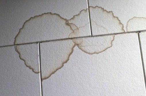 נזילה סמויה בריצוף